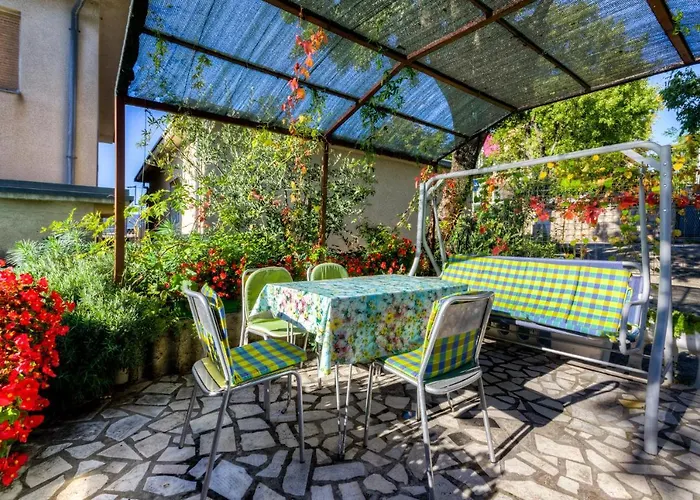 아파트 Cuffic 노비비노돌스키