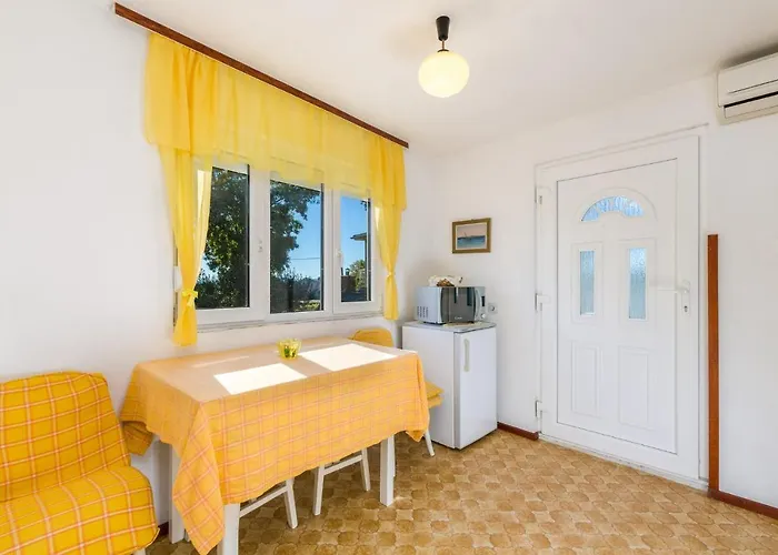 Cuffic Apartamento Novi Vinodolski